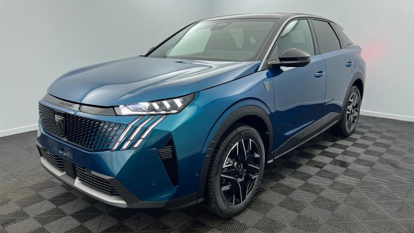 Aperçu du véhicule : Hybrid 145 e-DCS6 GT Bleu Obsession avec 4350€ d'équipements inclus