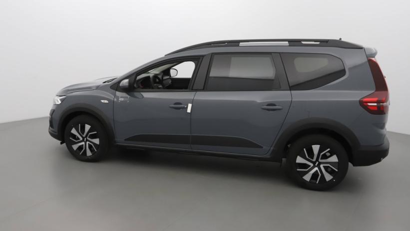 Aperçu du véhicule : 1.0 ECO-G 100CH EXPRESSION 7 PLACES -24