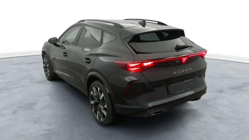 Aperçu du véhicule : 1.5 ETSI HYBRID 150 CH DSG7 V