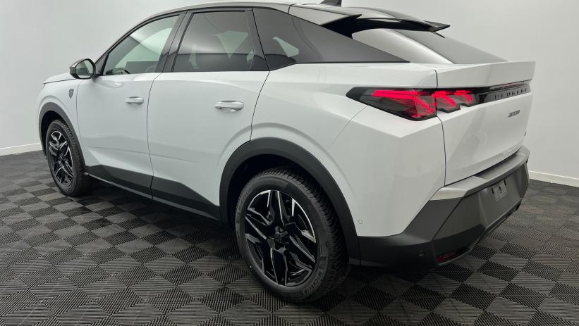 Aperçu du véhicule : Hybrid 145 e-DCS6 GT Blanc Okénite avec 5700€ d'équipements inclus