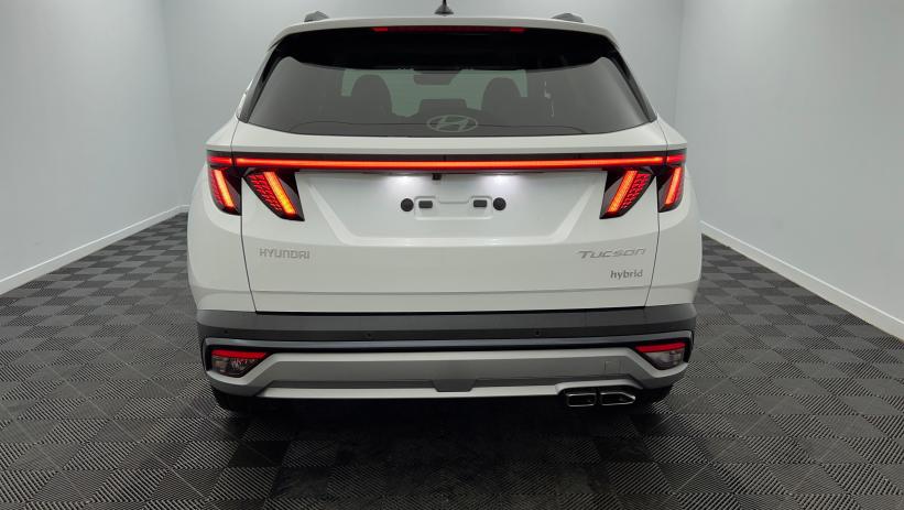 Aperçu du véhicule : Nouveau 1.6 T-GDI 215 Hybrid BVA6 Executive Serenity White avec 1680€ d'équipements inclus