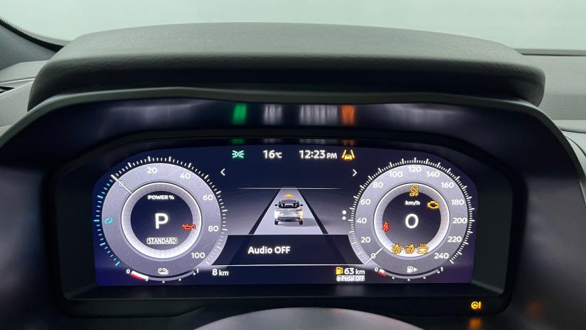 Aperçu du véhicule : e-Power 190 ch Tekna Blanc Nacré avec 2550€ d'équipements inclus