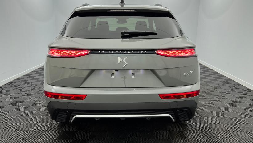 Aperçu du véhicule : BlueHDi 130 EAT8 Etoile Gris Laqué avec 4750€ d'équipements inclus