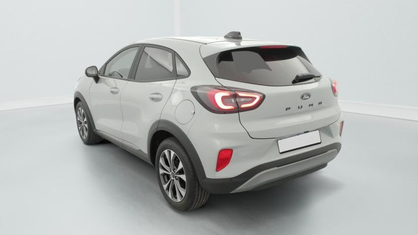 Aperçu du véhicule : 1.0 EcoBoost 125 ch mHEV S S BVM6 Titanium