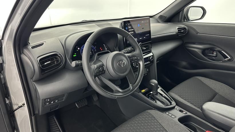 Aperçu du véhicule : 1.5 Hybride 130h Design e-CVT