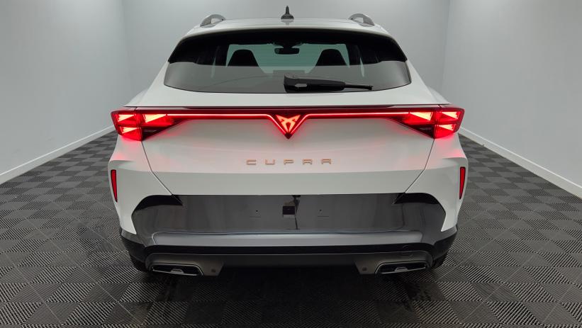Aperçu du véhicule : 2.0 TDI 150 ch DSG7 V Blanc Nevada avec 4155€ d'équipements inclus