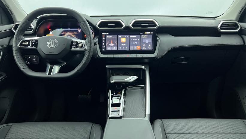 Aperçu du véhicule : 1.5 L Hybrid+ 197 ch Luxury Como Blue avec 650€ d'équipements inclus