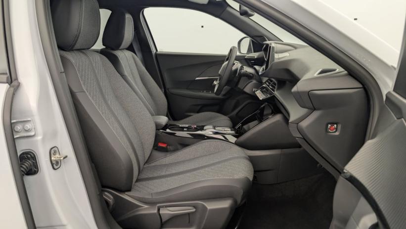 Aperçu du véhicule : Hybrid 136 e-DCS6 Allure