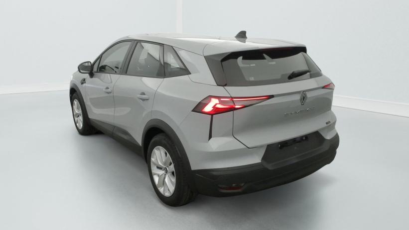 Aperçu du véhicule : E-Tech full hybrid 160 ch Evolution