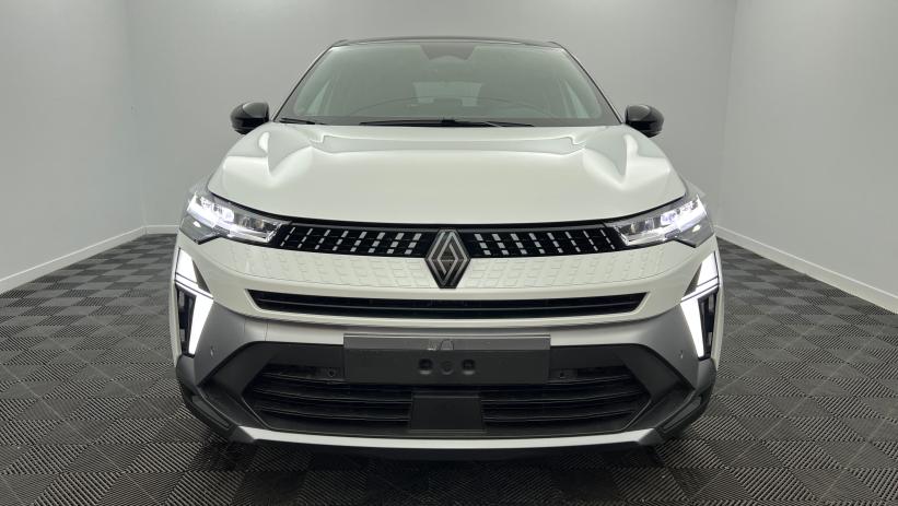 Aperçu du véhicule : E-Tech full hybrid 160 ch esprit Alpine Blanc Nacré - Toit Noir Etoilé avec 1350€ d'équipements inclus