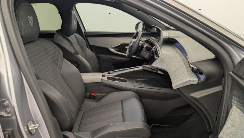 Aperçu du véhicule : Hybrid 145 e-DCS6 GT