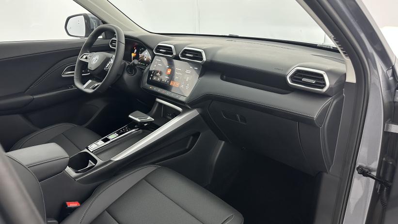 Aperçu du véhicule : 1.5 L Hybrid+ 197ch Luxury