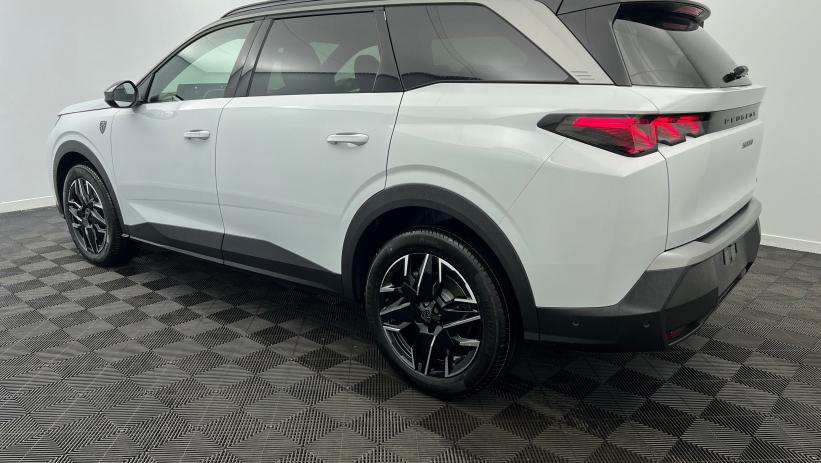 Aperçu du véhicule : Nouveau Hybrid 145 e-DCS6 GT Blanc Okénite avec 3750€ d'équipements inclus