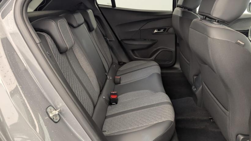 Aperçu du véhicule : 100 S S BVM6 Allure