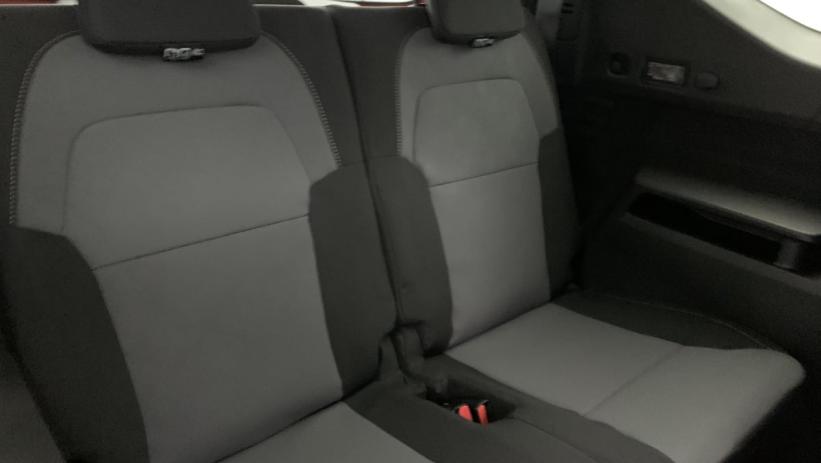 Aperçu du véhicule : ECO-G 100 7 places GSR2 Extreme +