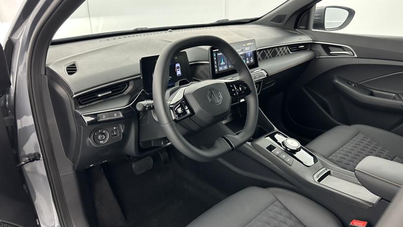 Aperçu du véhicule : 1.5 Hybrid+ 195ch Luxury