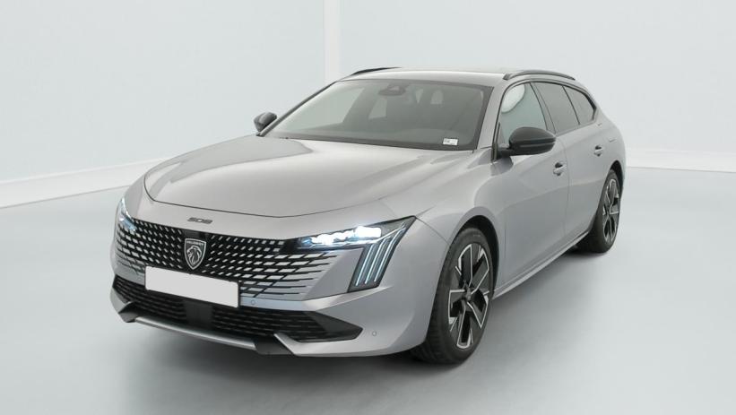 Aperçu du véhicule : Hybrid 225 e-EAT8 Allure