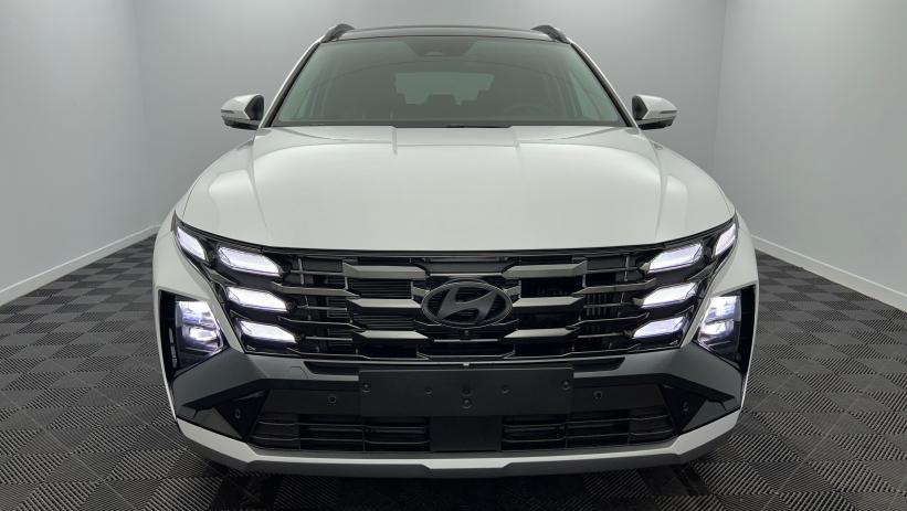 Aperçu du véhicule : Nouveau 1.6 T-GDI 215 Hybrid BVA6 Executive Serenity White avec 1680€ d'équipements inclus