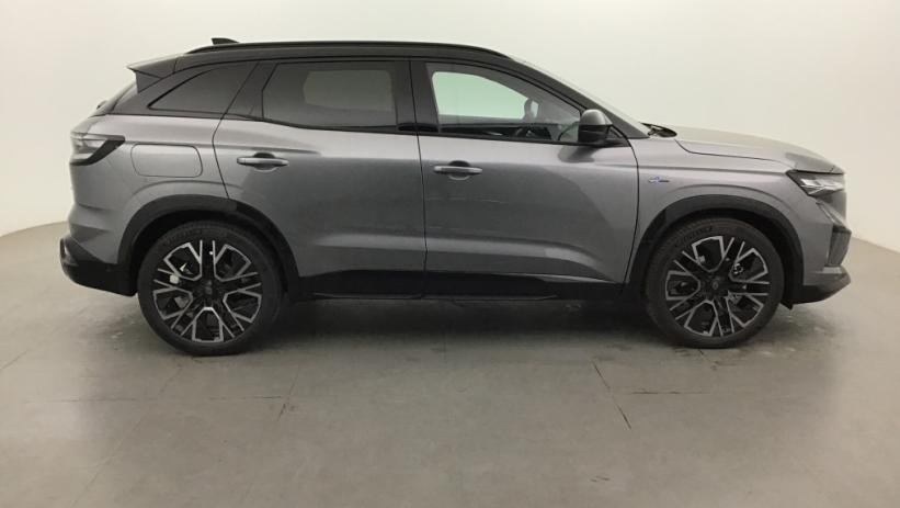 Aperçu du véhicule : AUSTRAL full hybrid E-Tech 200 ch Esprit Alpine