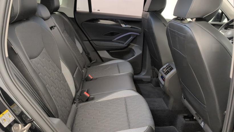 Aperçu du véhicule : 2.0 TDI 150ch DSG7 VW Edition