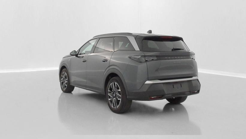 Aperçu du véhicule : III 1.2 Hybrid 145ch GT e-DCS6