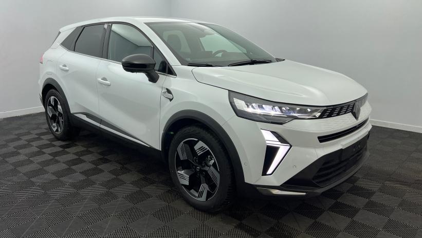 Aperçu du véhicule : E-Tech full hybrid 145 Techno Blanc Nacré avec 1700€ d'équipements inclus