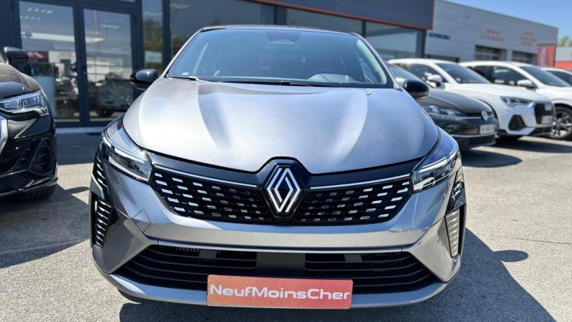 Aperçu du véhicule : TECHNO 1.0 TCE 90CV + ROUE DE SECOURS + NEUF 0KM