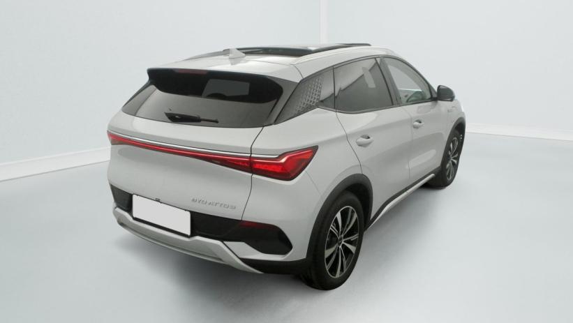 Aperçu du véhicule : 60 5 kWh 204 ch Design