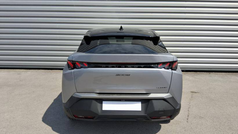 Aperçu du véhicule : 3008 Hybrid 145 e-DCS6 GT Exclusive