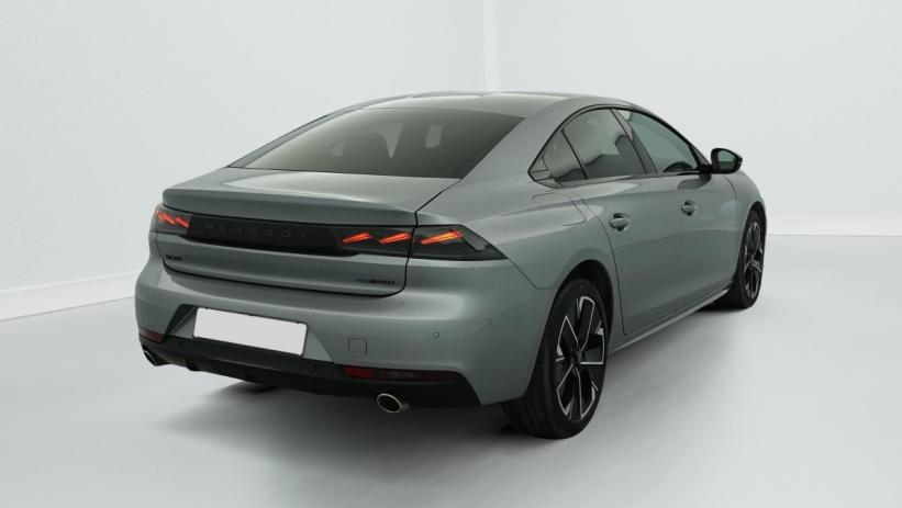 Aperçu du véhicule : Hybrid 225 e-EAT8 Allure