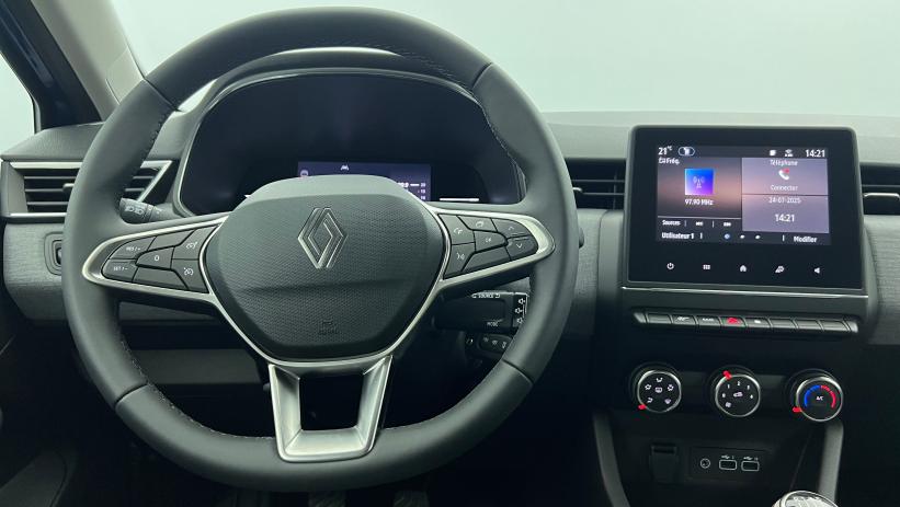 Aperçu du véhicule : Blue dCi 100 Evolution Bleu Iron avec 1250€ d'équipements inclus