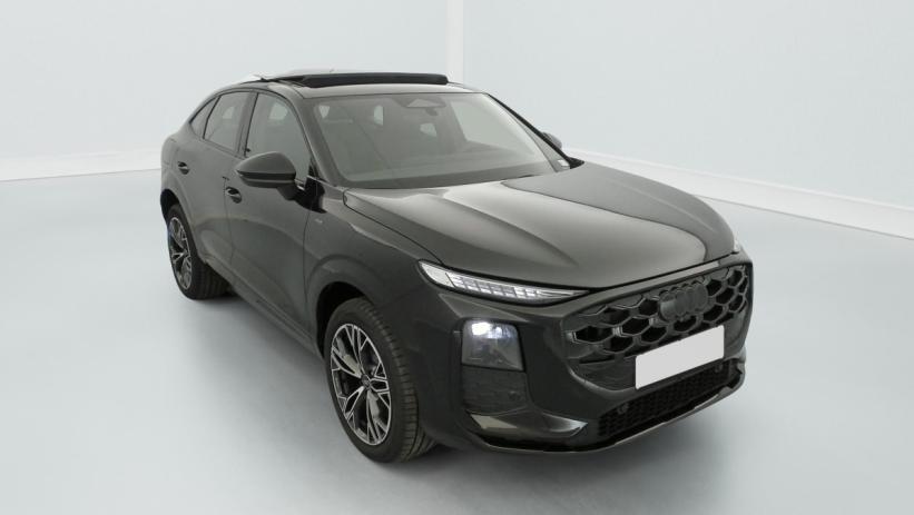 Aperçu du véhicule : E-HYBRID 272 CH S TRONIC 6 S LINE