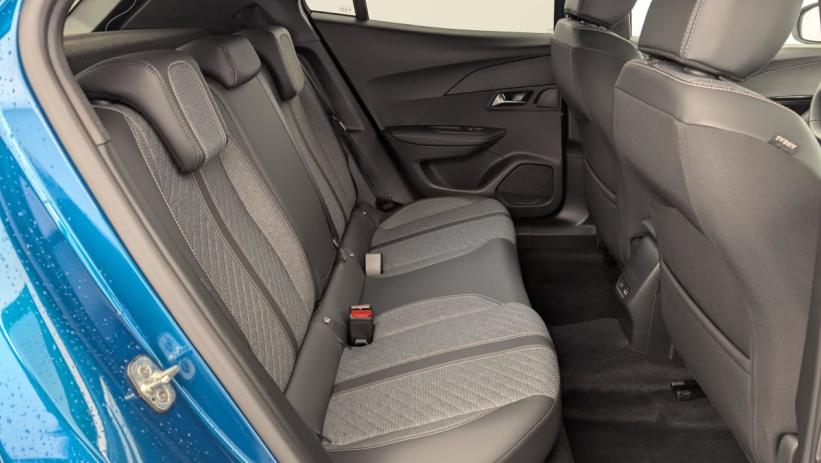 Aperçu du véhicule : Hybrid 136 e-DCS6 Allure