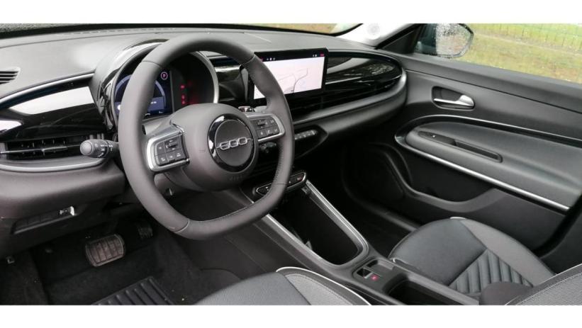 Aperçu du véhicule : 1.2 Hybrid 136ch DCT6