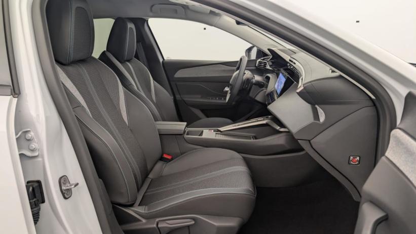 Aperçu du véhicule : Hybrid 145 e-DCS6 Allure