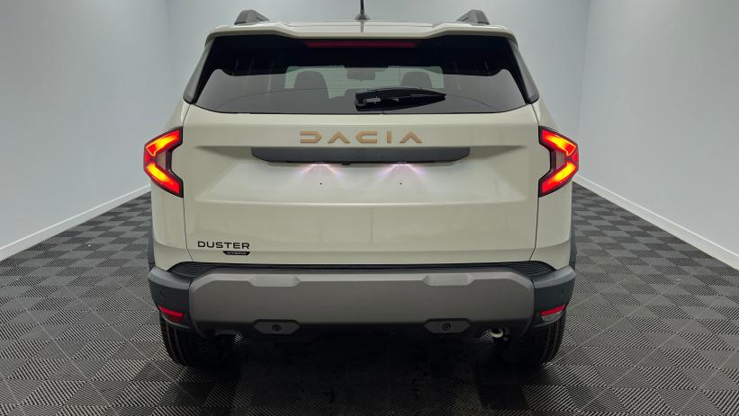 Aperçu du véhicule : Hybrid 140 4x2 Extreme Sandstone avec 1350€ d'équipements inclus