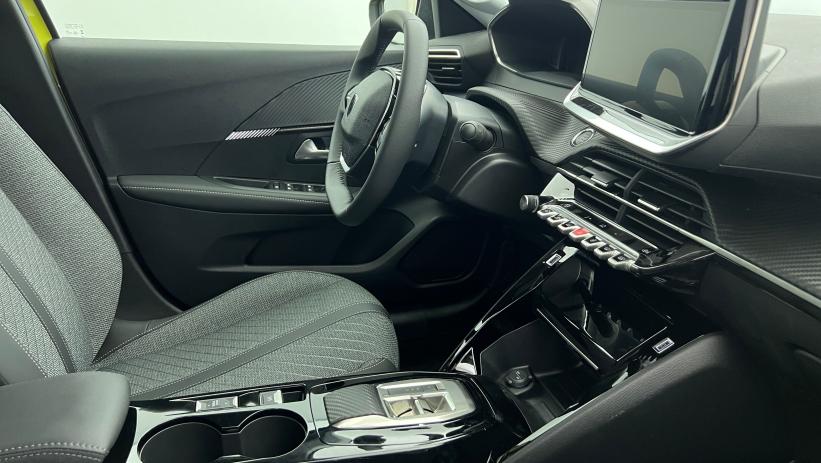 Aperçu du véhicule : Hybrid 145 e-DCS6 Allure Jaune Agueda avec 1620€ d'équipements inclus