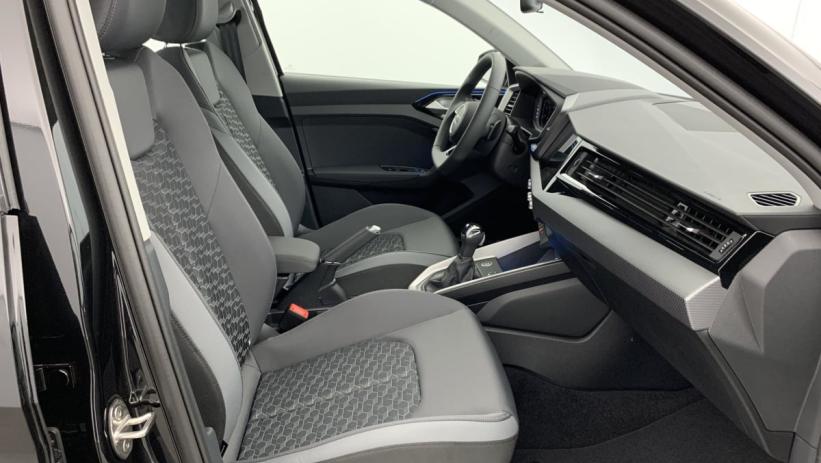 Aperçu du véhicule : 30 TFSI 116 ch S tronic 7 Design