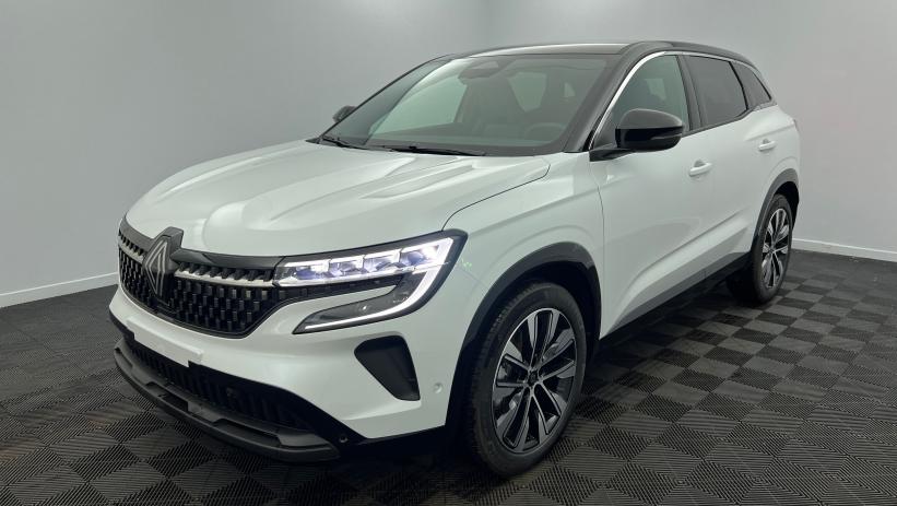 Aperçu du véhicule : E-Tech full hybrid 200 Techno Blanc Nacré - Toit Noir Etoilé avec 2650€ d'équipements inclus