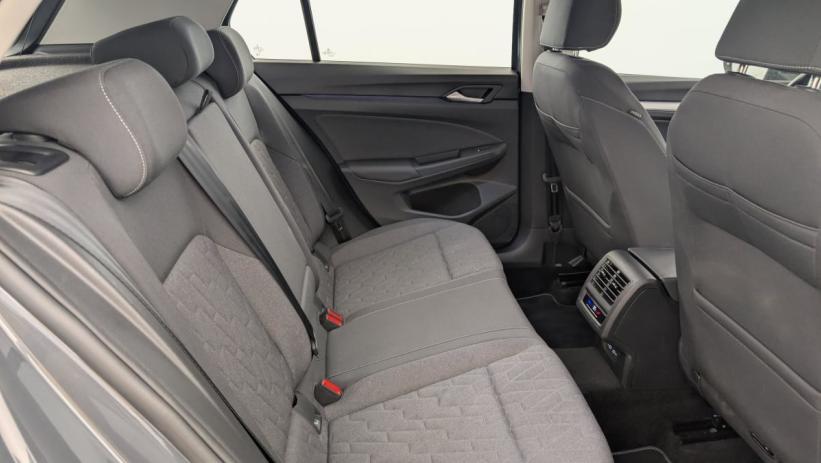 Aperçu du véhicule : 2.0 TDI 116 BVM6 LIFE PLUS
