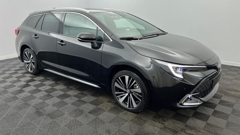 Aperçu du véhicule : Hybride 178ch Design Noir Intense avec 2390€ d'équipements inclus