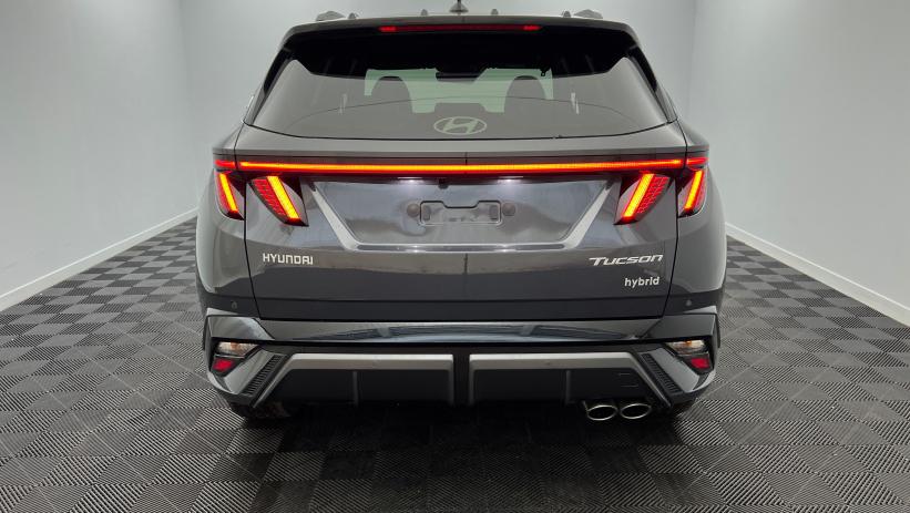 Aperçu du véhicule : 1.6 T-GDI 239 Hybrid BVA6 N Line Executive Ecotronic Gray avec 1450€ d'équipements inclus