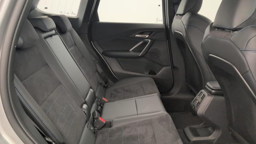 Aperçu du véhicule : SDRIVE 20D 163CH DKG7 M SPORT