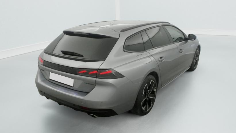 Aperçu du véhicule : Hybrid 225 e-EAT8 Allure