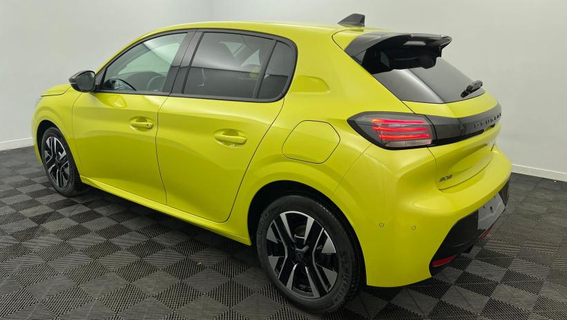 Aperçu du véhicule : Hybrid 145 e-DCS6 Allure Jaune Agueda avec 1620€ d'équipements inclus