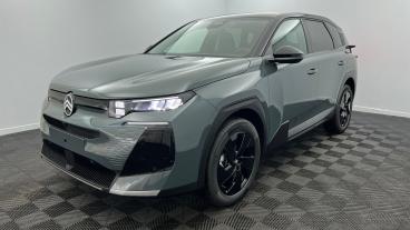Aperçu du véhicule : Nouveau Hybrid 145 ch e-DCS6 Plus Vert Astoria - Toit Noir Perla Nera avec 2550€ d'équipements inclus
