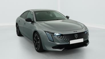 Aperçu du véhicule : Hybrid 225 e-EAT8 Allure
