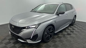 Aperçu du véhicule : BlueHDi 130ch S&S EAT8 GT GT Gris Artense avec 4500€ d'équipements inclus