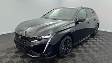 Aperçu du véhicule : BlueHDi 130ch S&S EAT8 GT GT Noir Perla Nera avec 4500€ d'équipements inclus