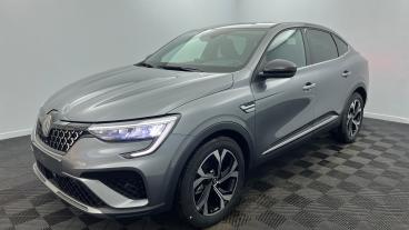 Aperçu du véhicule : E-Tech full hybrid 145 Techno Gris métallique avec 1000€ d'équipements inclus